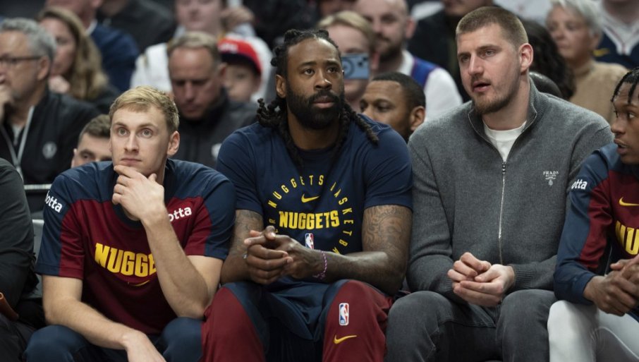 АМЕРИКА БРУЈИ О ЈОКИЋУ: Саиграч открио какав му је селфи послао на одмору (ВИДЕО)