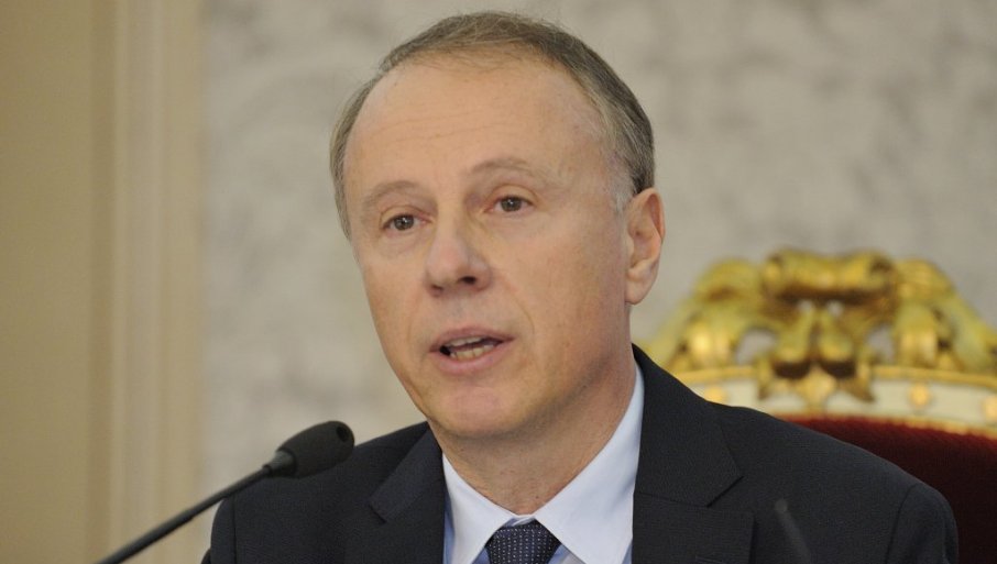 ДОЗВОЛИТЕ ОНЛАЈН НАСТАВУ: Ректор Универзитета у Београду се обратио Министарству просвјете