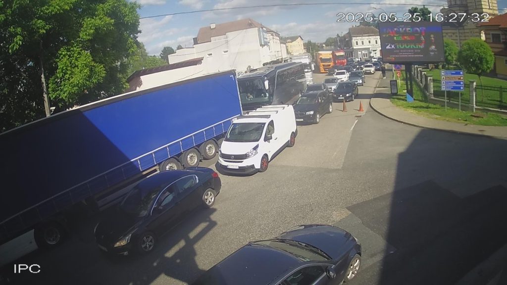 DUGA ČEKANJA NA GRANICAMA: Ako putujete, naoružajte se strpljenjem