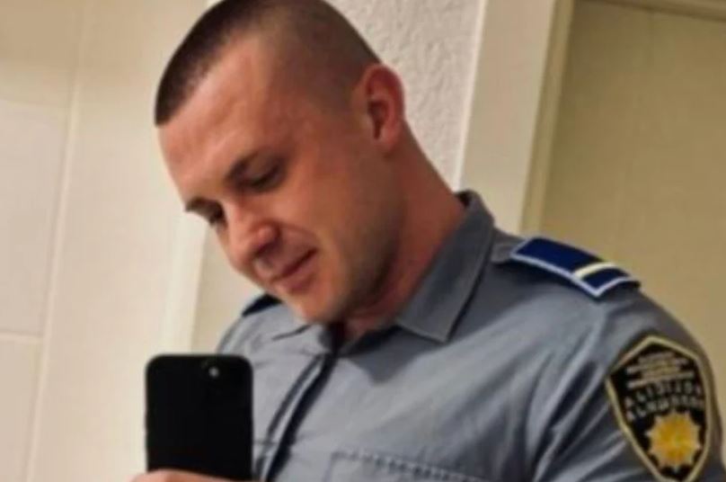 POLICAJAC HEROJ: Vahid iz smrskanog vozila spasio ljudski život (FOTO)