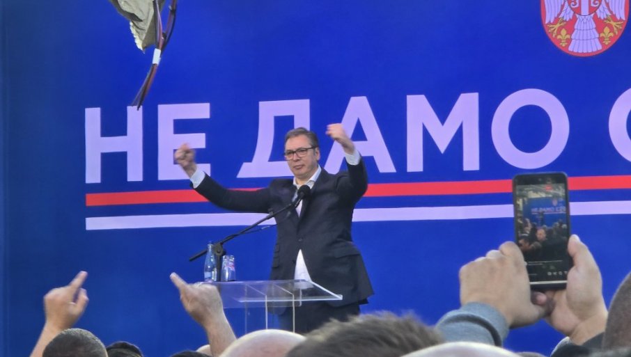 VUČIĆ ODRŽAO MOĆAN GOVOR U NIŠU: Srbiju volim više od svega, narod niko ne može da zaustavi (FOTO/VIDEO)