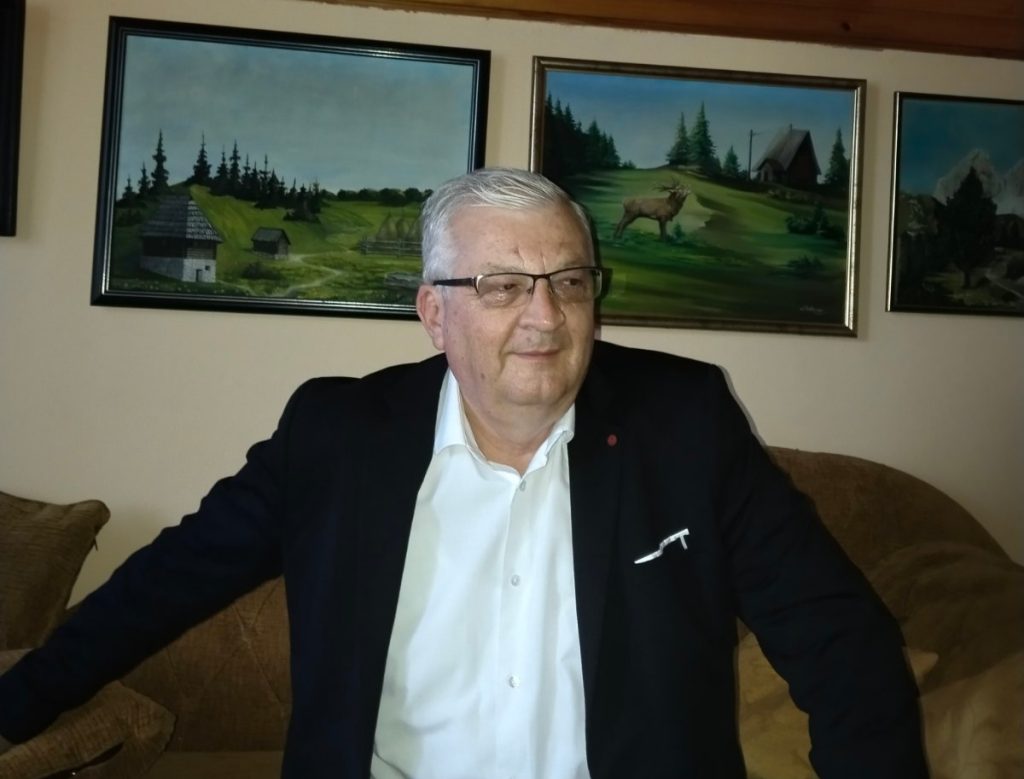 TRI DECENIJE RADA DR RADOMIRA PAVLOVIĆA U SREBRENICI: Šampion na izborima i u borbi za srpsko nasleđe