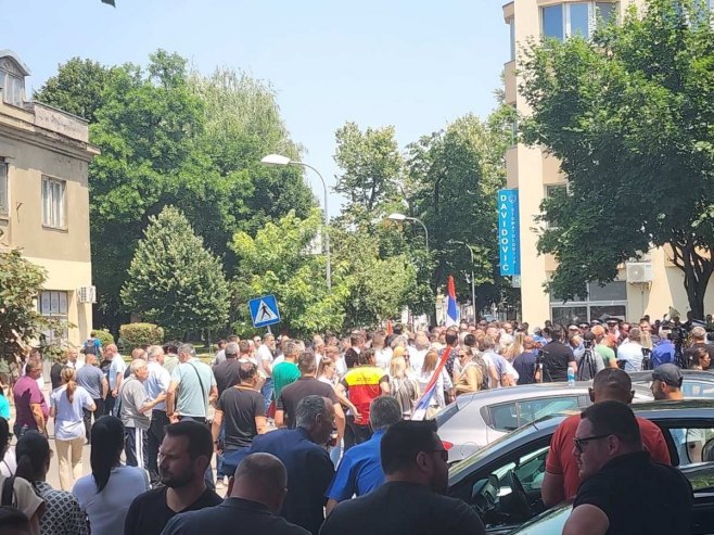 POČELO ROČIŠTE MILIČEVIĆU: Novinarima nije dozvoljen pristup, mogućnost snimanja dozvoljena samo na glavnim pretresima