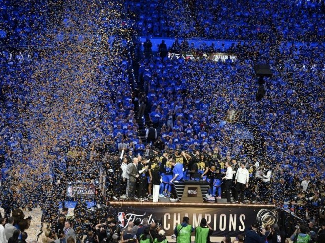 ОКЛАХОМА ИСПИСАЛА ИСТОРИЈУ! Шеј Гилџус Александер донио прву НБА титулу Тандерима