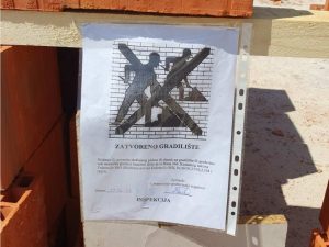 KOME SMETAJU SRBI?  Zabranili obnovu kapele u pustom srpskom selu