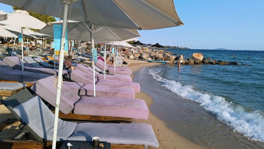 „KRADU NAS KAO LUDI“: Cijene voća i povrća u Grčkoj šokirale Srbe (VIDEO)