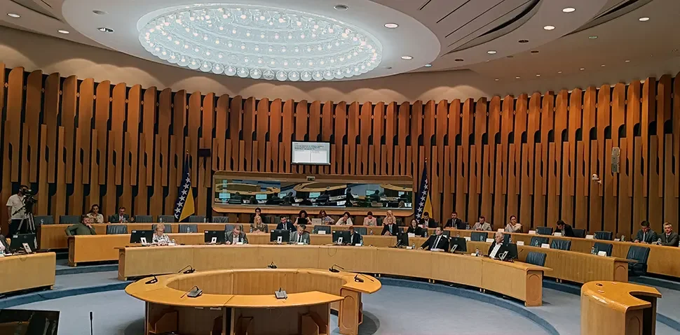 ПОЧЕЛА ХИТНА СЈЕДНИЦА ДОМА НАРОДА ПС БиХ: На дневном реду измјена Изборног закона