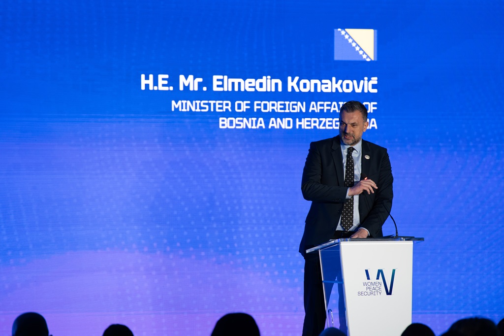 ЛИЦЕМЈЕРЈЕ ПРЕВАЗИШЛО СВАКУ МЈЕРУ: Конаковић у Приштини се састао са представницима лажне државе