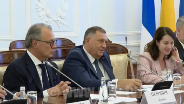 „МИ НИСМО ПРОРУСКИ, МИ СМО РУСКИ ЉУДИ“: Додик након састанка са Бегловом – Цијенимо вашу истрајност да одржимо наше партнерство