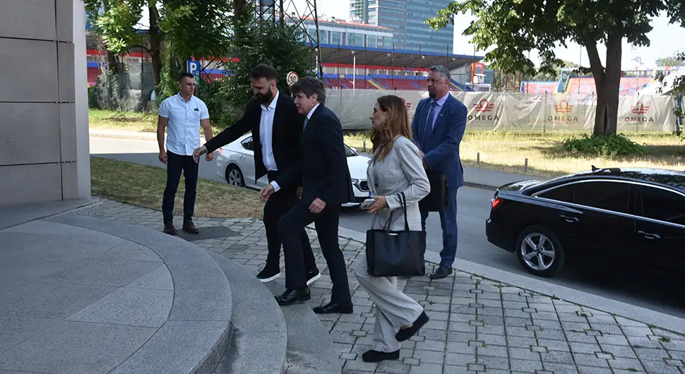 PONOSAN NA KORJENE: Rod Blagojević progovorio na srpskom, pogledajte šta je rekao