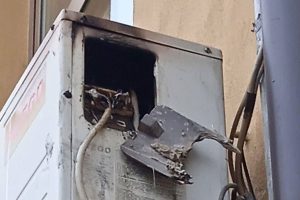 GORIO KLIMA UREĐAJ: Brza intervencija banjalučkih vatrogasaca, spriječena veća šteta