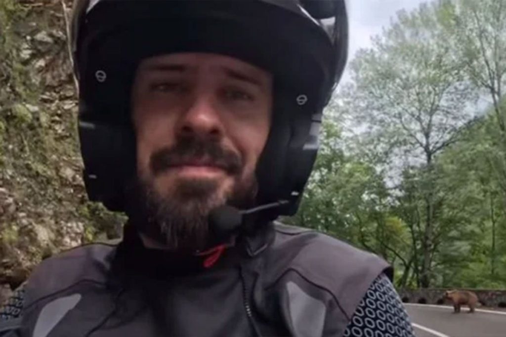 NESVAKIDAŠNJA SITUACIJA: Marko Rokvić oči u oči sa medvjedom (VIDEO)