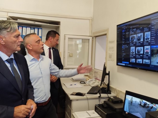 SIGURNOST GRAĐANA NA PRVOM MJESTU: Trebinje dobilo novi sistem video-nadzora