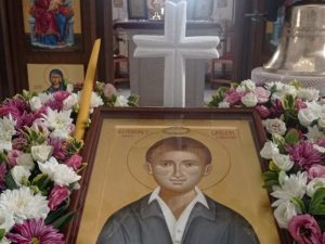DJEČIJA NEVINOST PREKINUTA NA NAJBRUTALNIJI NAČIN: Služena molitva i položeno cvijeće za novomučenika Slobodana Stojanovića (FOTO)