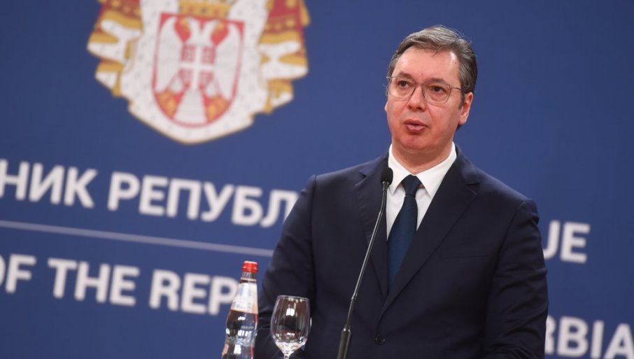 ВУЧИЋ САОПШТИО СЈАЈНЕ ВИЈЕСТИ: Значајно расту пензије у Србији