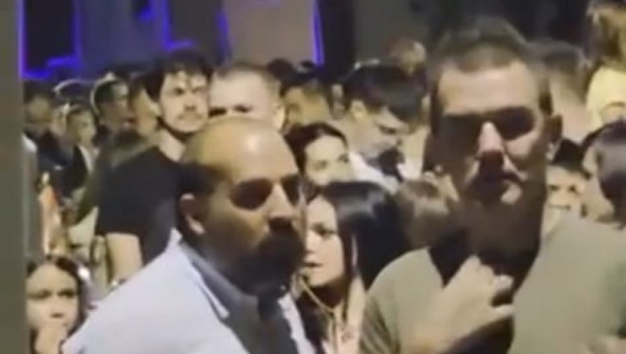 BEZ IMALO SAVJESTI: Blokaderi maltretirali ženu kojoj je preminuo član porodice!