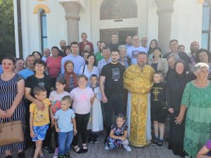 ХОДОЧАШЋЕ ХУМАНОСТИ ОД 420 КИЛОМЕТАРА: Божидар пјешке иде од Челинца до Острога за лијечење малог Огњена