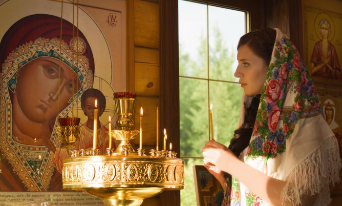 SNAŽNA MOLITVA ZA BOŽIĆ VAŽI ZA NAJMOĆNIJU U BIBLIJI: Donijeće vam sreću i zdravlje