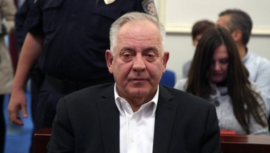 РАНИЈЕ ОСУЂЕН НА 18 ГОДИНА ЗАТВОРА: Иво Санадер пуштен на слободу