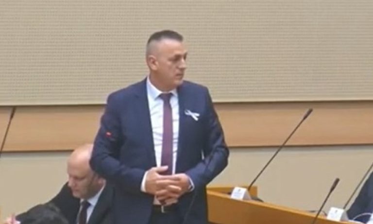 POSLANIK OŠTETIO SLUŽBENO VOZILO NARODNE SKUPŠTINE: Rankić dostavio policijski zapisnik