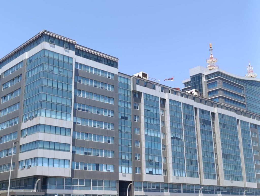 МИНИСТАРСТВО ПРОСВЈЕТЕ И КУЛТУРЕ СРПСКЕ ОСУДИЛО НАСИЉЕ: Затражене детаљне информације о инциденту малољетника од руководства школе
