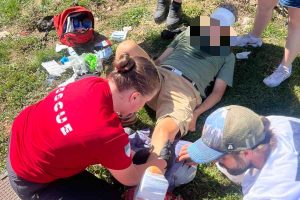 ДРАМАТИЧНО НА БЈЕЛАШНИЦИ: Параглајдер се повриједио, реаговала ГСС (ФОТО)