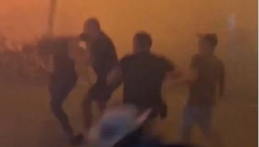 ZVJERSTO BLOKADERA U NOVOM SADU: Isplivao uznemirujući snimak (VIDEO)