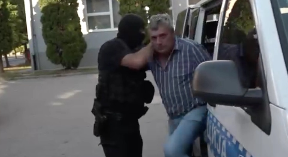 „НЕДЕЉКА, ДУШО, ДОЂИ САМО ДА ТЕ ВИДИМ“: Нови детаљи двоструког убиства у Шамцу (ФОТО/ВИДЕО)