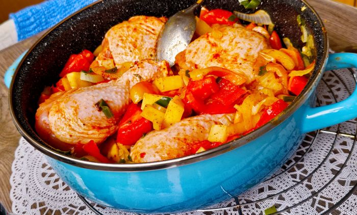 ЗДРАВ ОБРОК ИЗ РЕРНЕ: Пилетина на поврћу