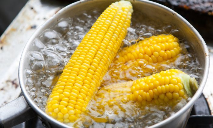 ODUŠEVIĆE VAS REZULTAT: Uz pomoć trika skuvajte najukusniji kukuruz