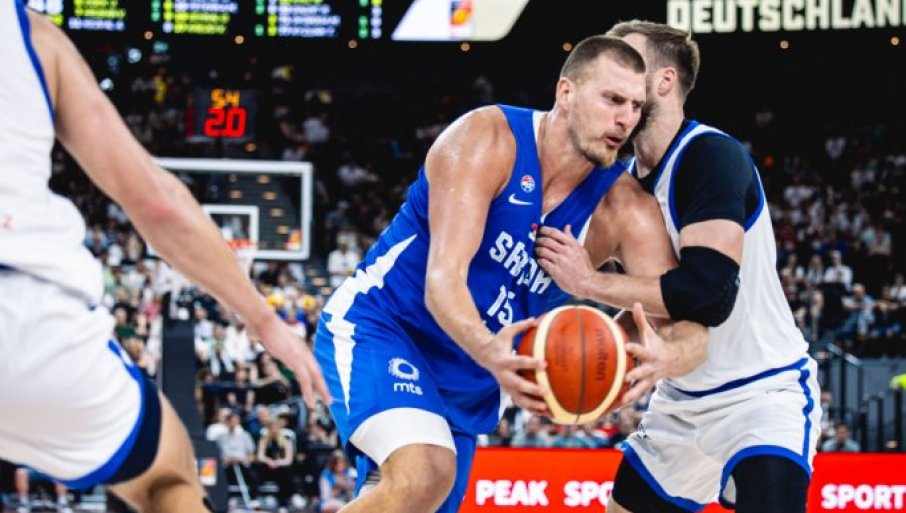 „JOKIĆ JE LUD…“ Potez Srbina u dresu Srbije oduševio Amerikance (VIDEO)