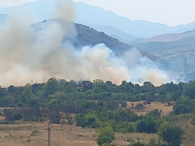 MJEŠTANI I VATROGASCI MOGU DA ODAHNU: Ugašen požar kod Trebinja