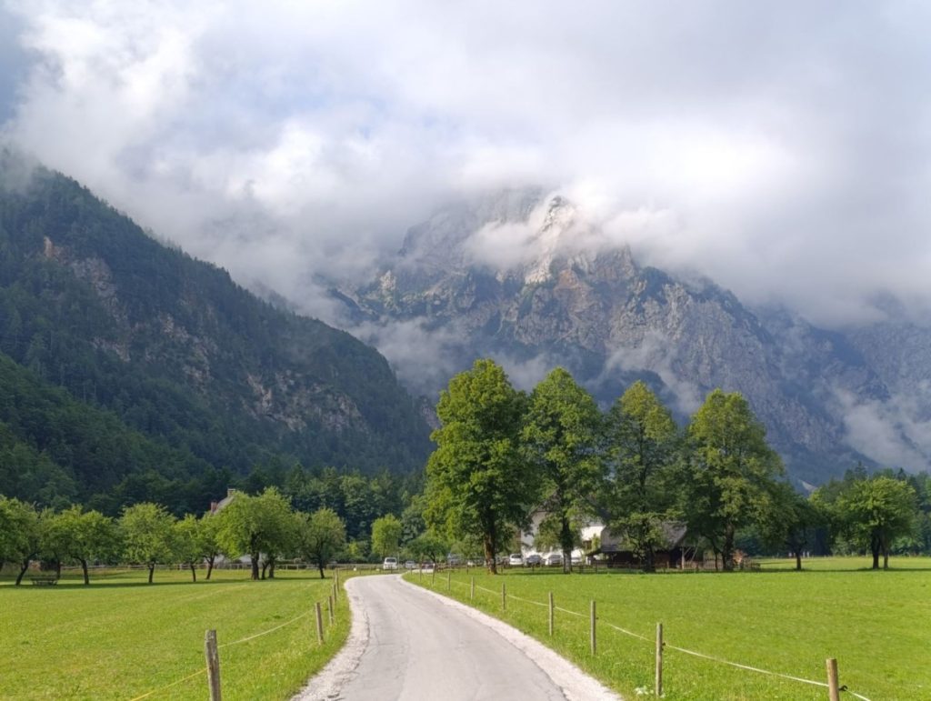IDEALNO MJESTO ZA POVOLJAN IZLET: Posjetite Logarsku dolinu u Sloveniji, ovo su cijene (FOTO/VIDEO)