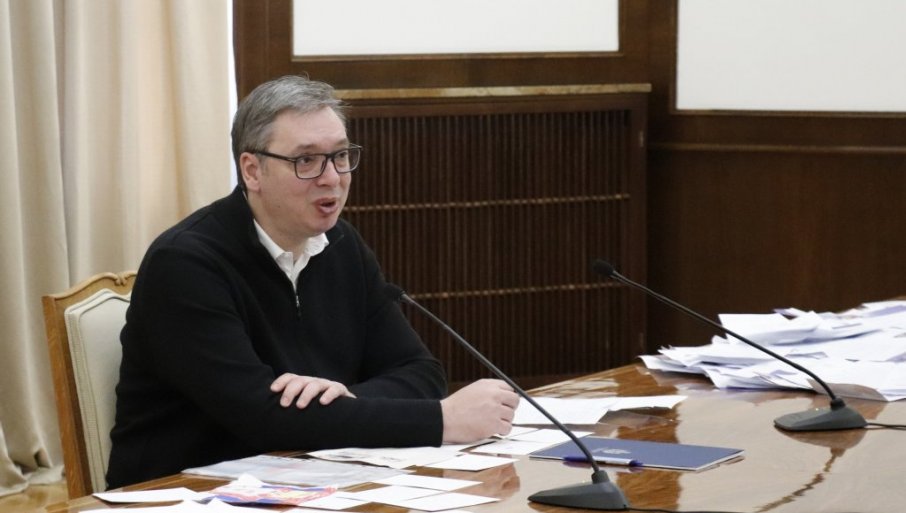 BOLESNIJE NE MOŽE! Agresivni blokaderi objavili jezivu fotografiju sa grobom Aleksandra Vučića