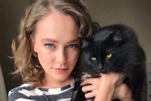 ODREĐEN JOJ KUĆNI PRITVOR: Objavljeni novi detalji u vezi hapšenja bivše djevojke Miloša Bikovića