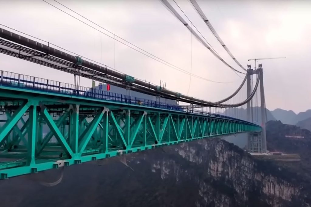 VELIČANSTVEN PRIZOR: Otvoren najviši most u Kini