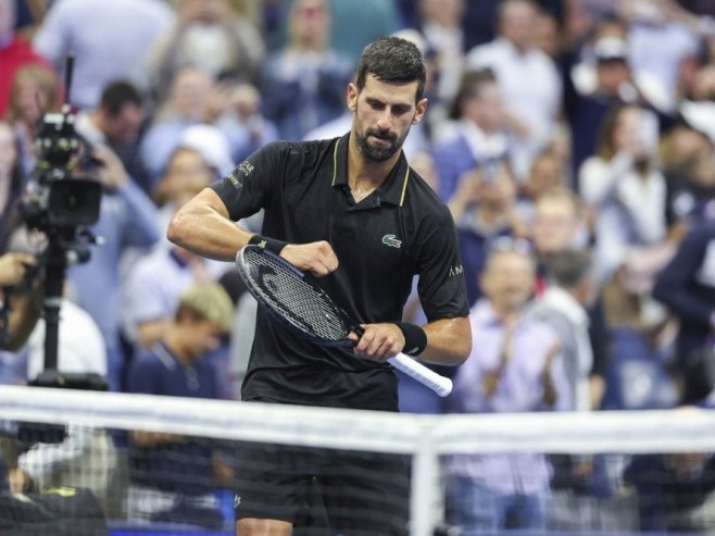 ЂОКОВИЋ: Ја не излазим на терен са бијелом заставицом