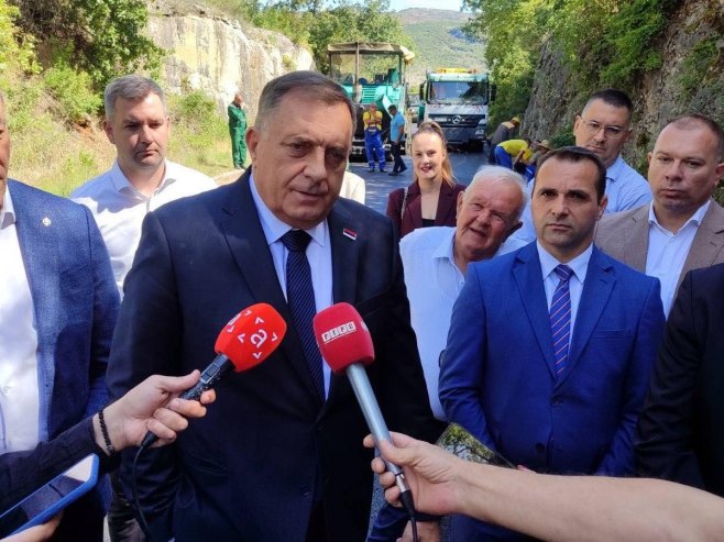„POTRUDIĆEMO SE DA BUDEMO DOBRI DOMAĆINI“: Dodik pozvao je slovenačke privrednike da dođu u Srpsku
