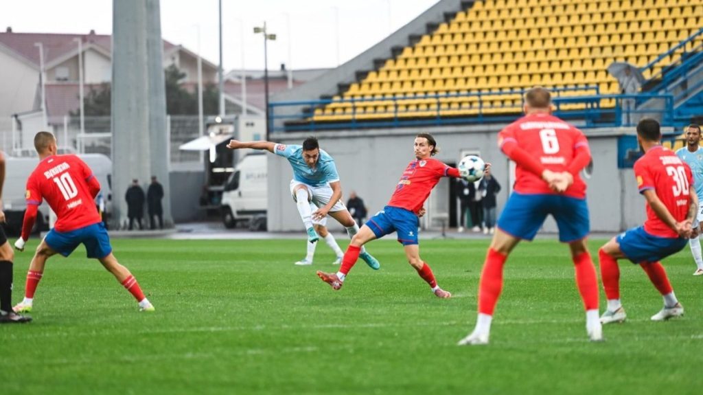 BORAC SE UČVRSTIO NA VRHU TABELE: Crveno-plavi u gostima savladali Posušje