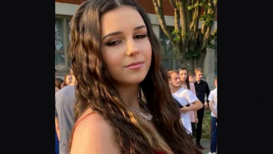 PREMINULA TEODORA (17) KOJA JE DIGLA REGION NA NOGE: Majka neutješna – „Umrlo mi je dijete…“