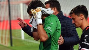 TREBALO JE DA ISPRAZNE TRIBINE! Sudijski ekspert o neredima na utakmici Zvezda – Radnički