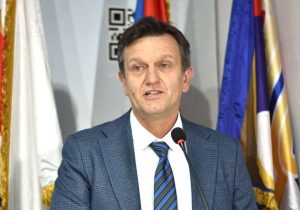 DA LI BLANUŠA MOŽE UJEDINITI SDS? Sve glasnije priče o novom predsjedniku najveće opozicione stranke u RS