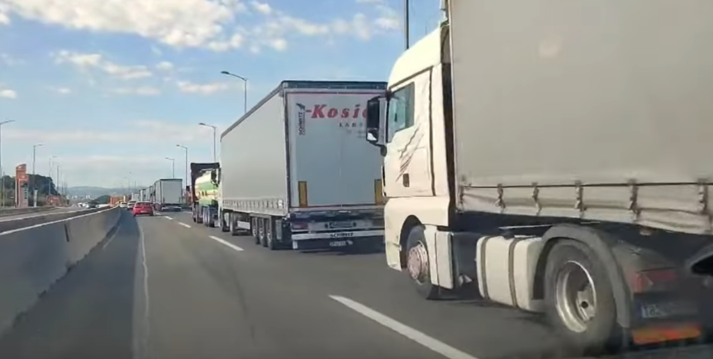 ŠTA NAJVIŠE UVOZIMO, A ŠTA IZVOZIMO? Spoljnotrgovinski deficit u BiH veći iz godine u godinu