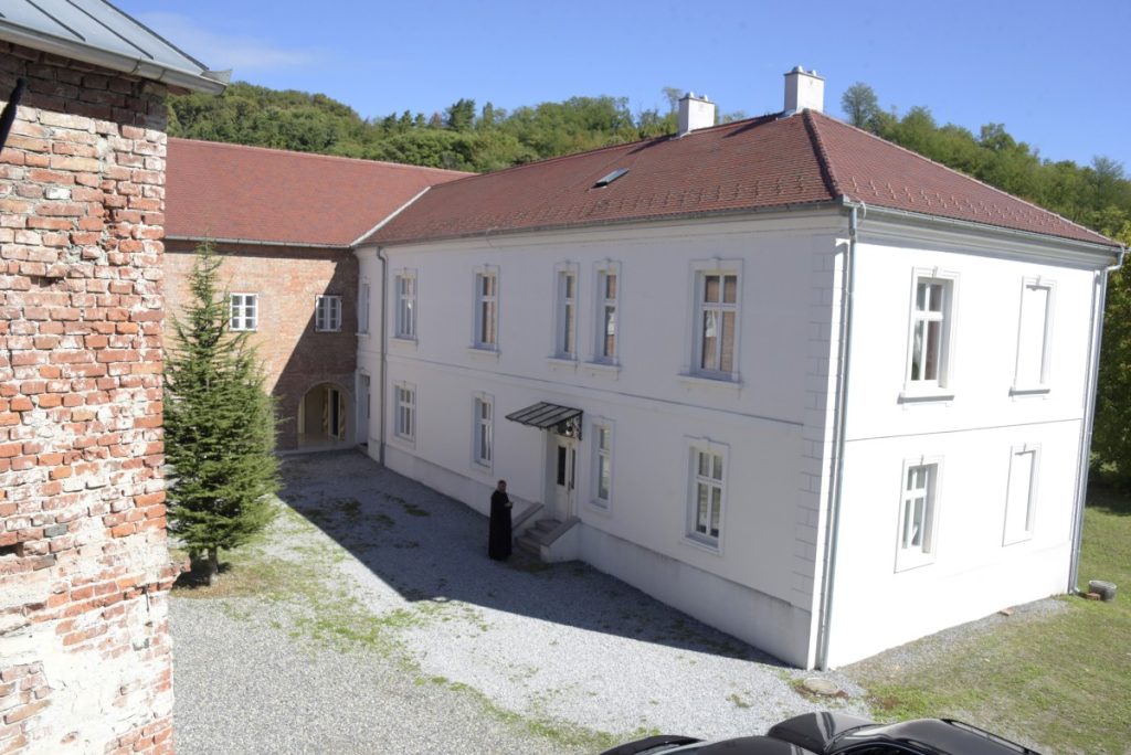 EPISKOP JOVAN O OBNOVI SABORNOG HRAMA U HRVATSKOJ: Odolijevamo pokušajima uništenja