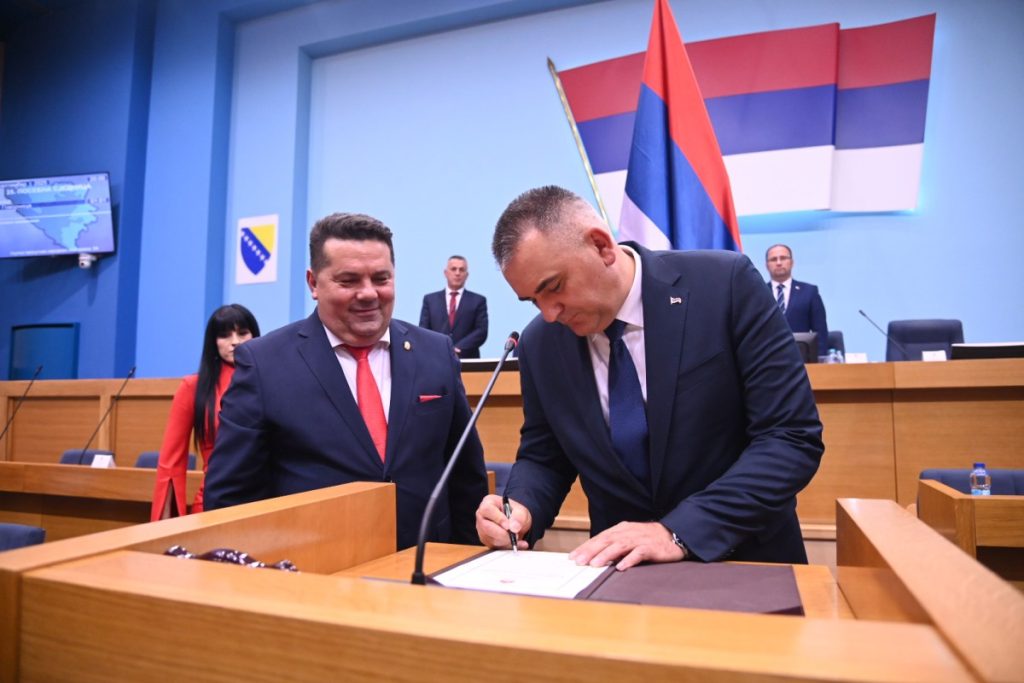 МИНИЋ НАЈАВИО ДА СЛИЈЕДИ ИНТЕНЗИВАН РАД: Вјерујем да ћемо успјети да остваримо главнину циљева из експозеа