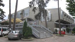KASNE PLATE: Radnici Sportskog centra „Borik“ najavljuju štrajk