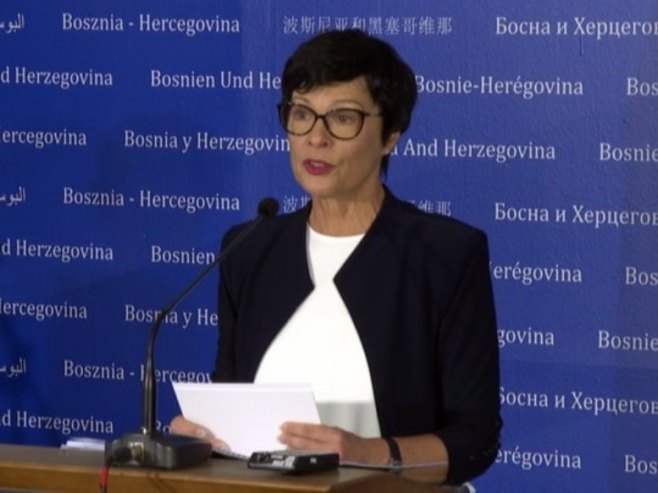 ЕУ БЛОКИРА НОВАЦ ЗА СРПСКУ: Кос у Предсједништву БиХ, састанак само са Бећировићем