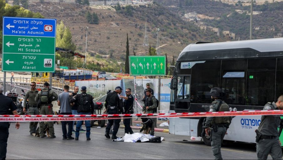 PUCNJAVA U JERUSALIMU, GRAD ZAKLJUČAN: Ubijeno najmanje 5 osoba, 15 povrijeđenih (VIDEO)