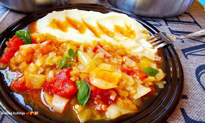 IDEALANO POSNO JELO: Napravite sataraš sa pireom