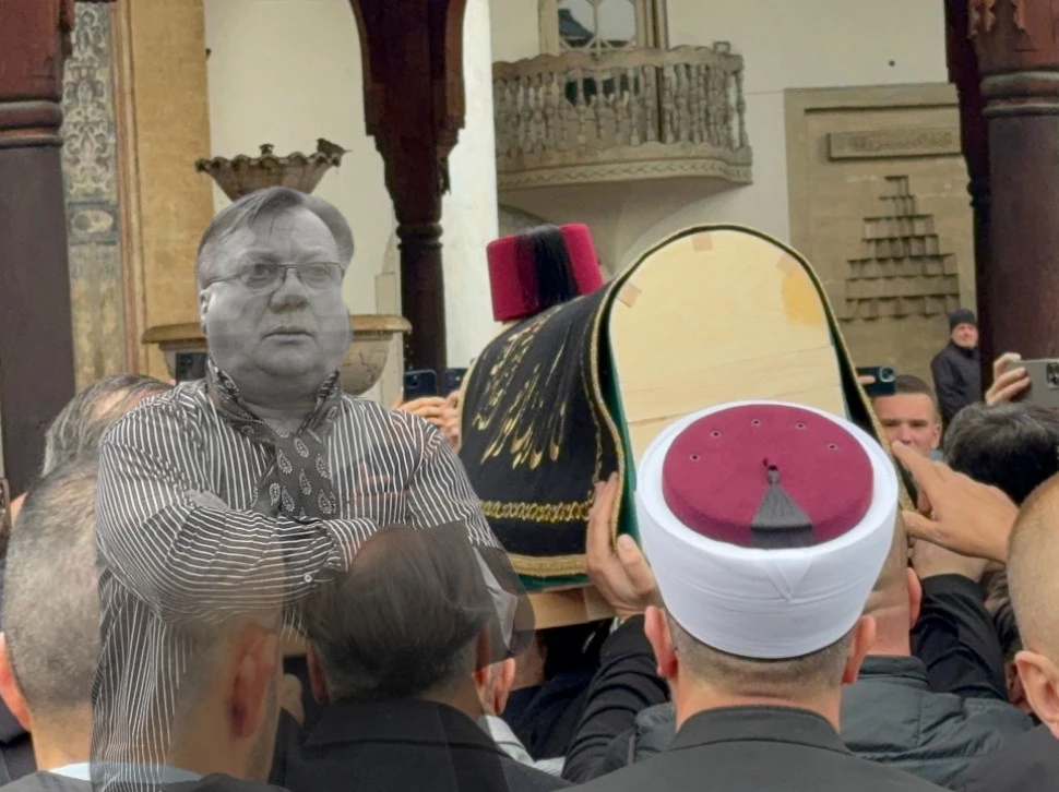 SAHRANA HALIDA BEŠLIĆA: Na hiljade ljudi krenula prema gradskom groblju Bare